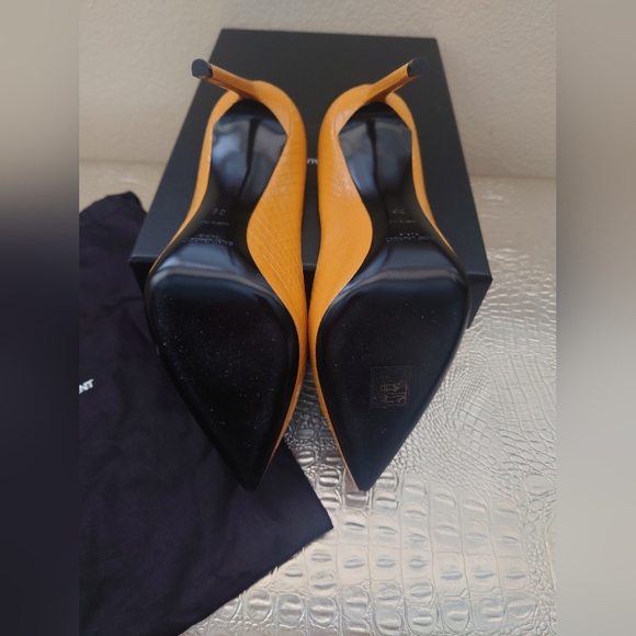 SAINT LAURENT Zoe 105 Croc Snakeskin Embossed Leather Pump 38 Yellow Cream + Box - Picture 8 of 11